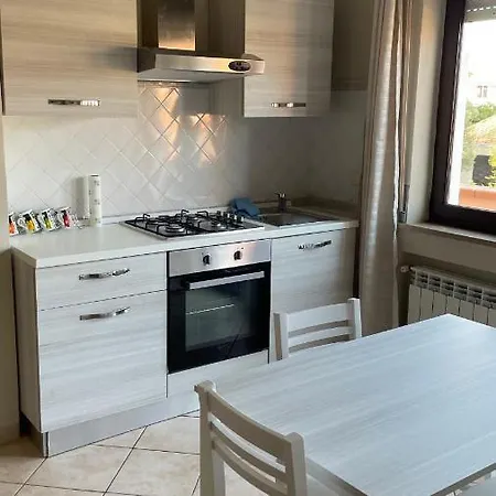 Everest Apartman *
